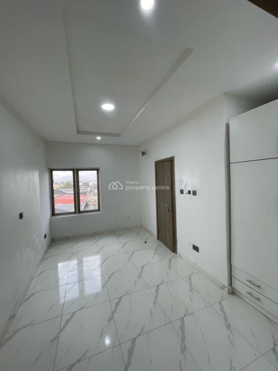 Well Maintained, Serviced Two Bedroom Apartment, Oniru, Victoria Island, Victoria Island (vi), Lagos, Flat / Apartment for Sale