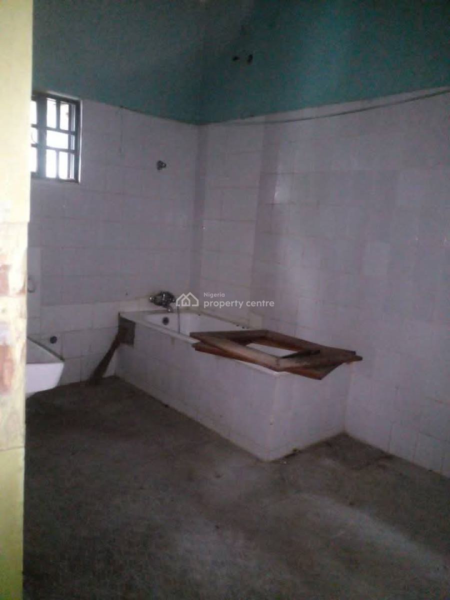 Three Bedrooms Flat, Area 11, Garki, Abuja, Flat / Apartment for Rent