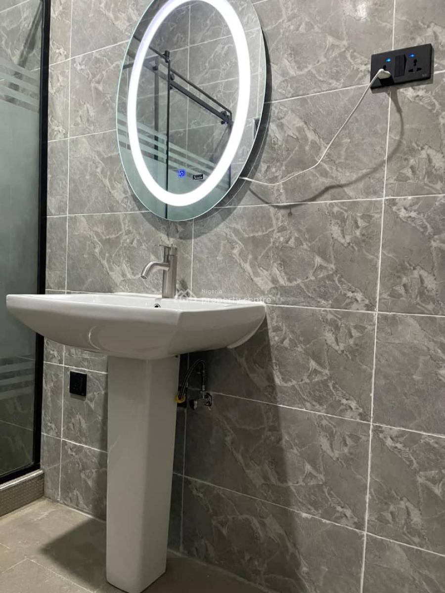 Luxury 3 Bedroom Flat, Shelter Afrique Estate, Uyo, Akwa Ibom, Flat / Apartment for Rent