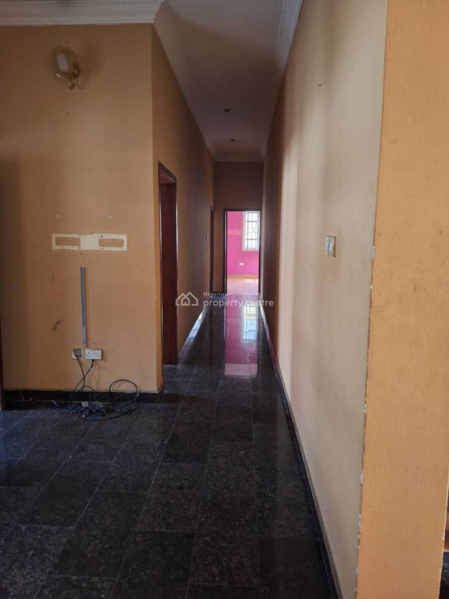 5 Bedroom Semi-detached Duplex with 1 Room Bq, Off Oladimeji Alo Street, Lekki Phase 1, Lekki, Lagos, Semi-detached Duplex for Rent