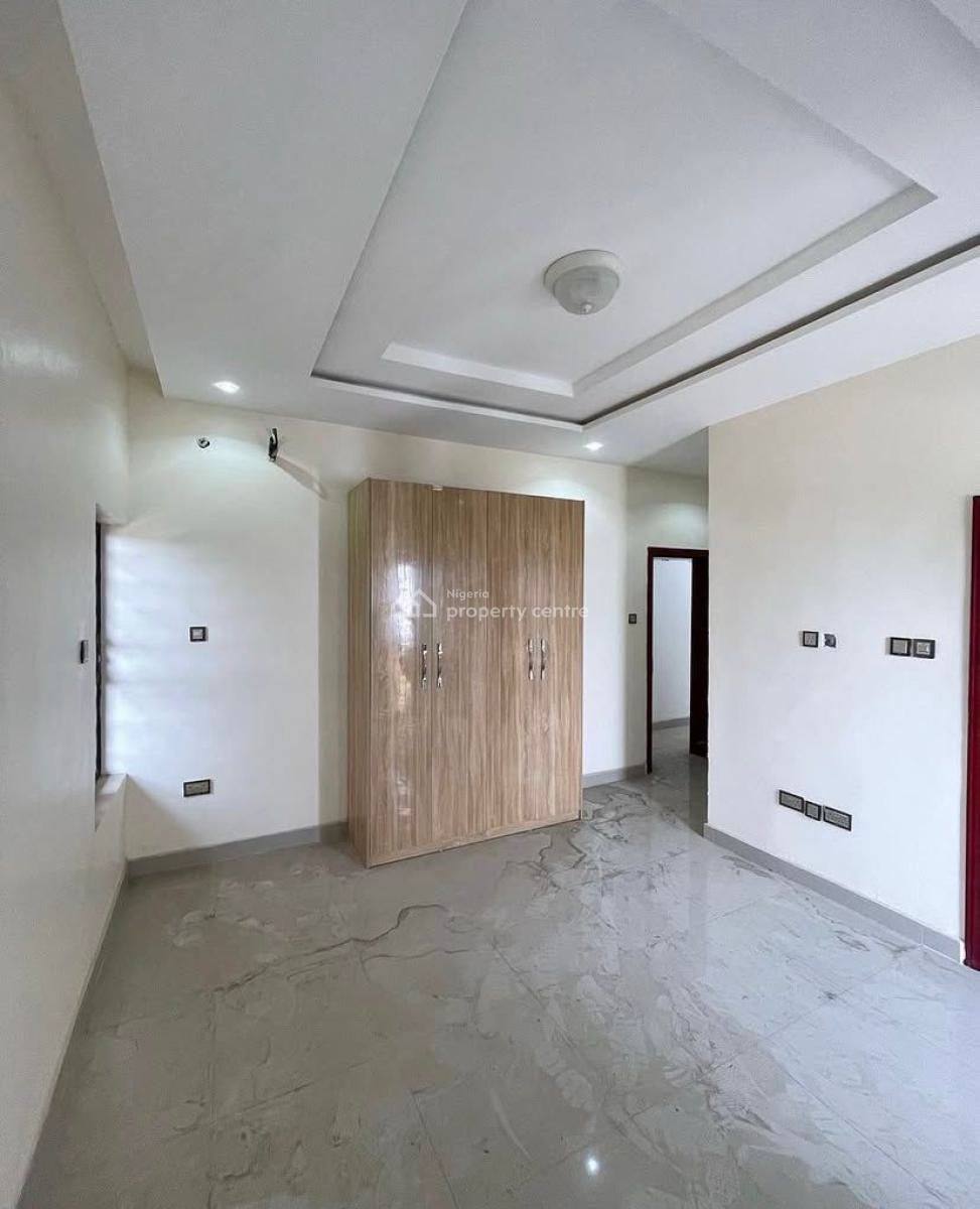 2 Bedroom Serviced with Swimming Pool, Ikate, Lekki, Lagos, Semi-detached Bungalow for Sale