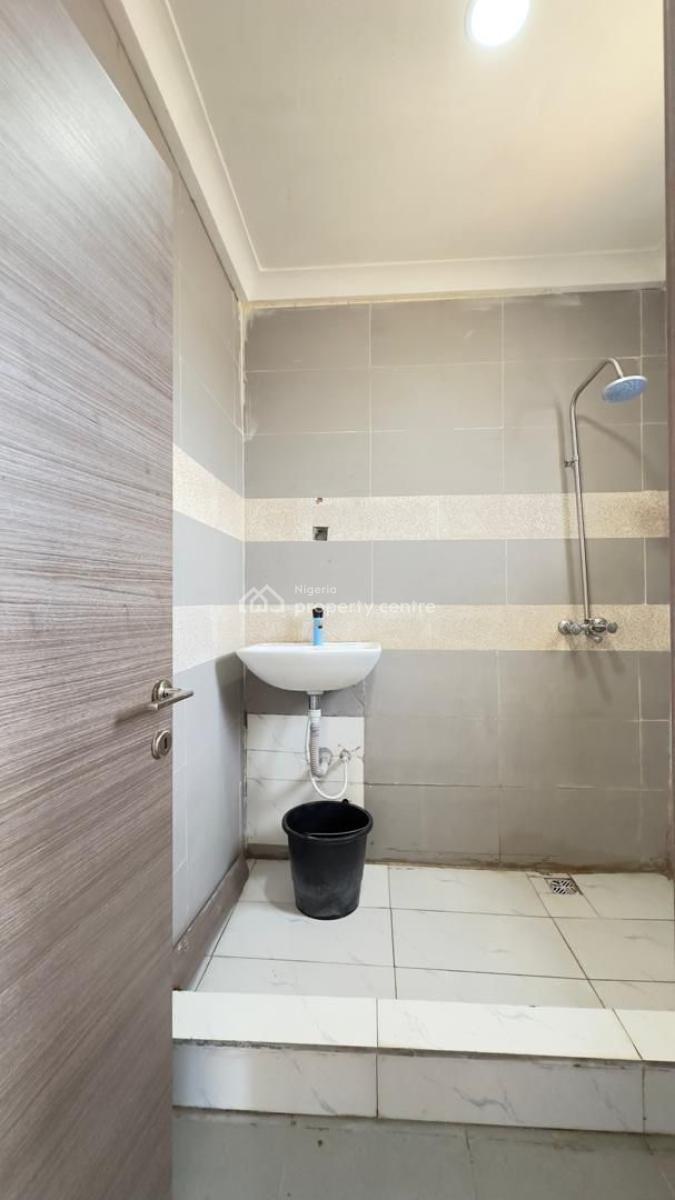 Spacious Studio Apartment, Chevy View Estate, Chevron, Osapa, Lekki, Lagos, Self Contain (single Rooms) for Rent