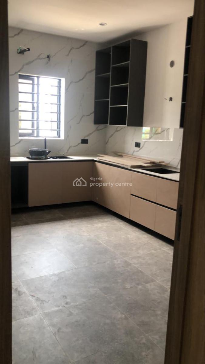 Serviced Two Bedroom Apartment, Lekki Right, Lekki Phase 1, Lekki, Lagos, Flat / Apartment for Sale