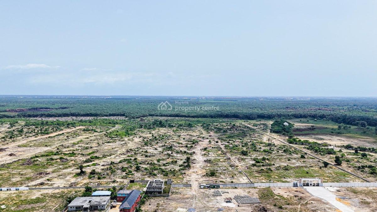 C of O Premium Land on The Expressway with Flexible Payment Plan, Elerangbe, Ibeju Lekki, Lagos, Land for Sale