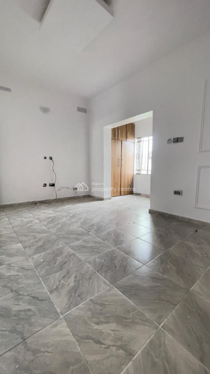 a Commercial Detached Duplex 3,116sqm Land, Lugard Road, Old Ikoyi, Ikoyi, Lagos, Office Space for Rent