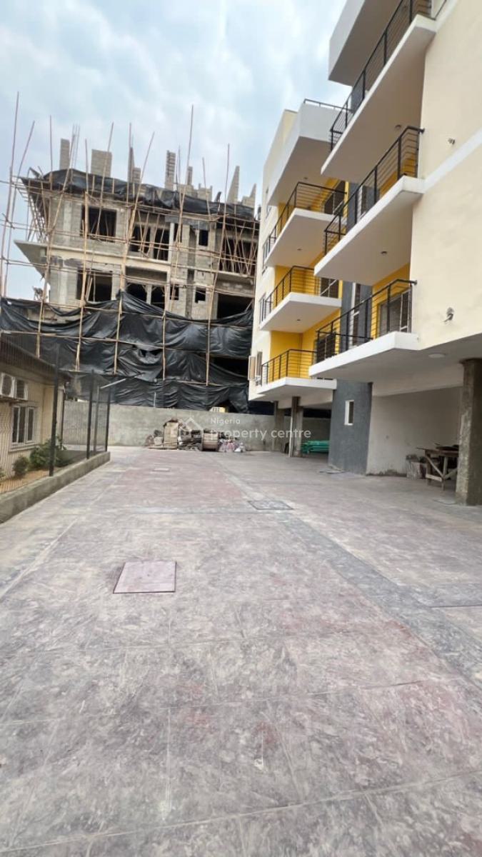 3 Bedrooms, Lekki Phase 1, Lekki, Lagos, Flat / Apartment for Rent