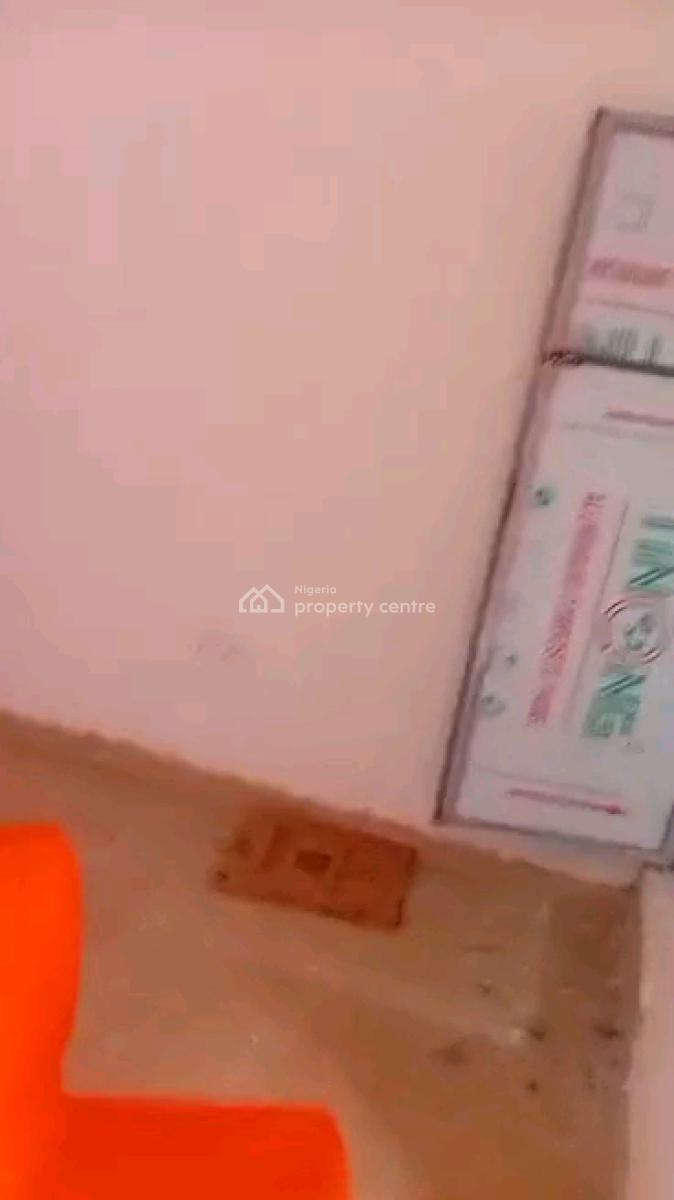 Standard  Mini Flat Downstairs Pop with Car Park and Kitchen Cabinet, Olabiran Street, Shomolu, Lagos, Mini Flat (room and Parlour) for Rent