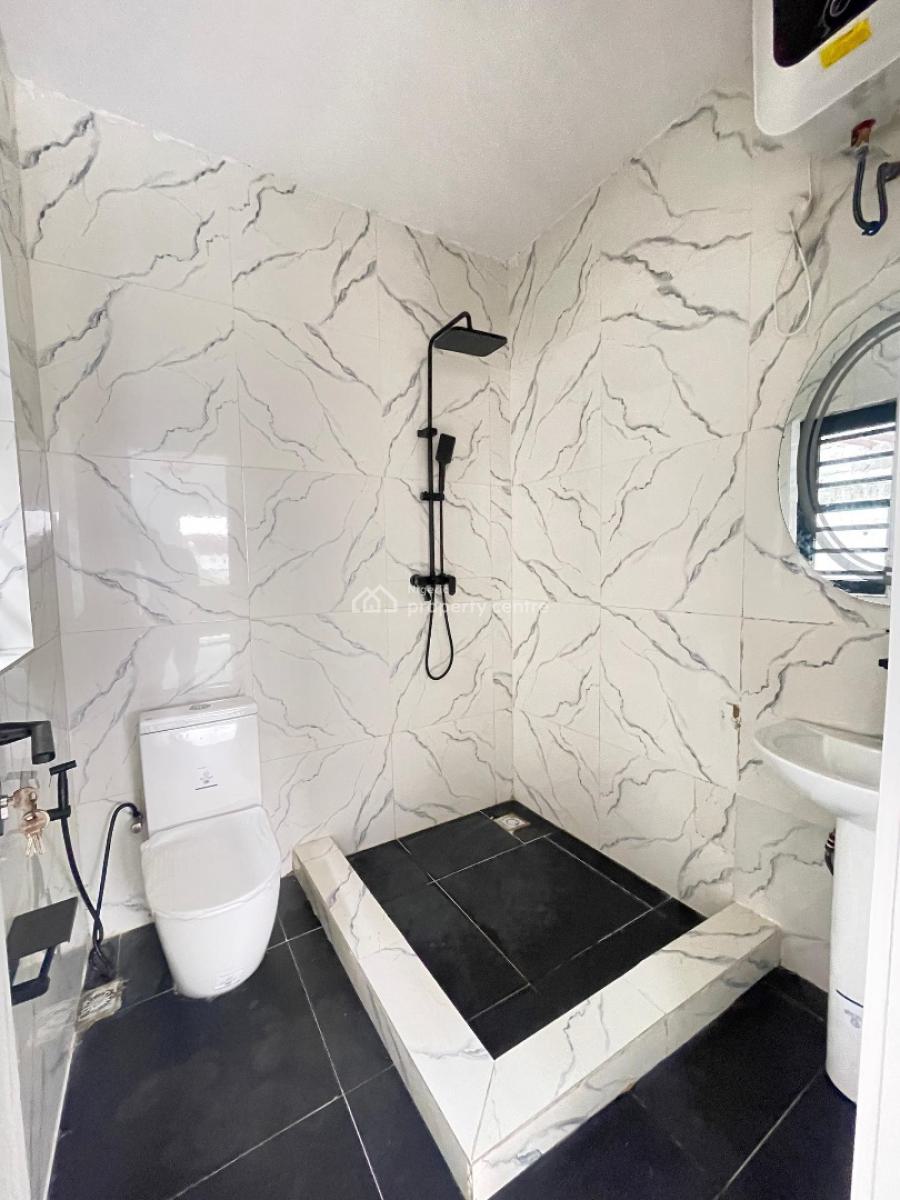 Standard 5 Beroomd Semi Detached Duplex, Sangotedo, Ajah, Lagos, Semi-detached Duplex for Sale
