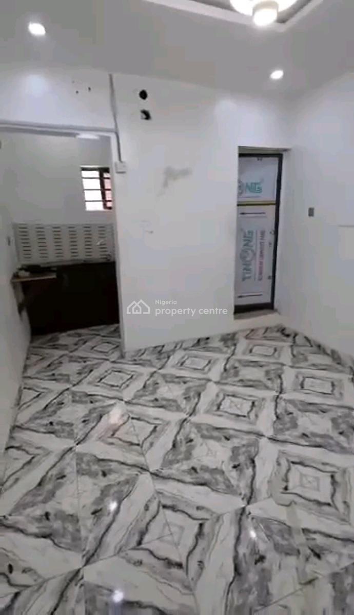 a Ready Made Room Self Contain Available for Lease, Awolowo, Ikeja, Lagos, Self Contain (single Rooms) for Sale