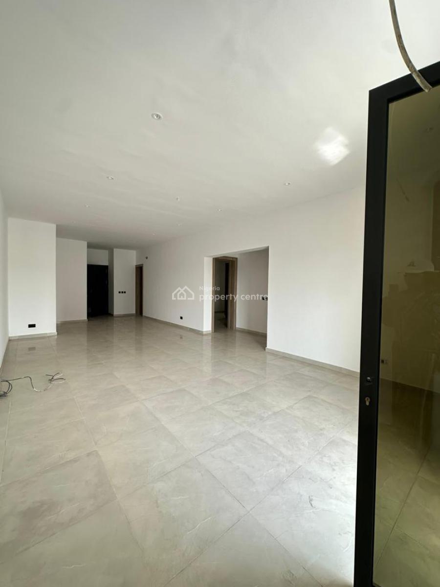 2 Bedroom Apartment with Elevator, Lekki Phase 1, Lekki, Lagos, Flat / Apartment for Sale