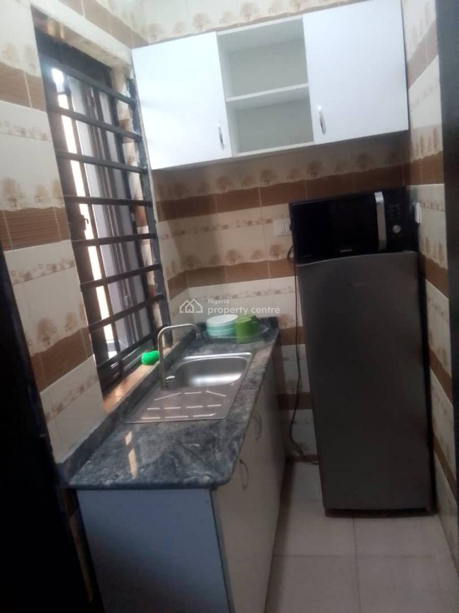Luxury Spacious 1bedroom, Ado Road, Ajah, Lagos, Mini Flat (room and Parlour) Short Let