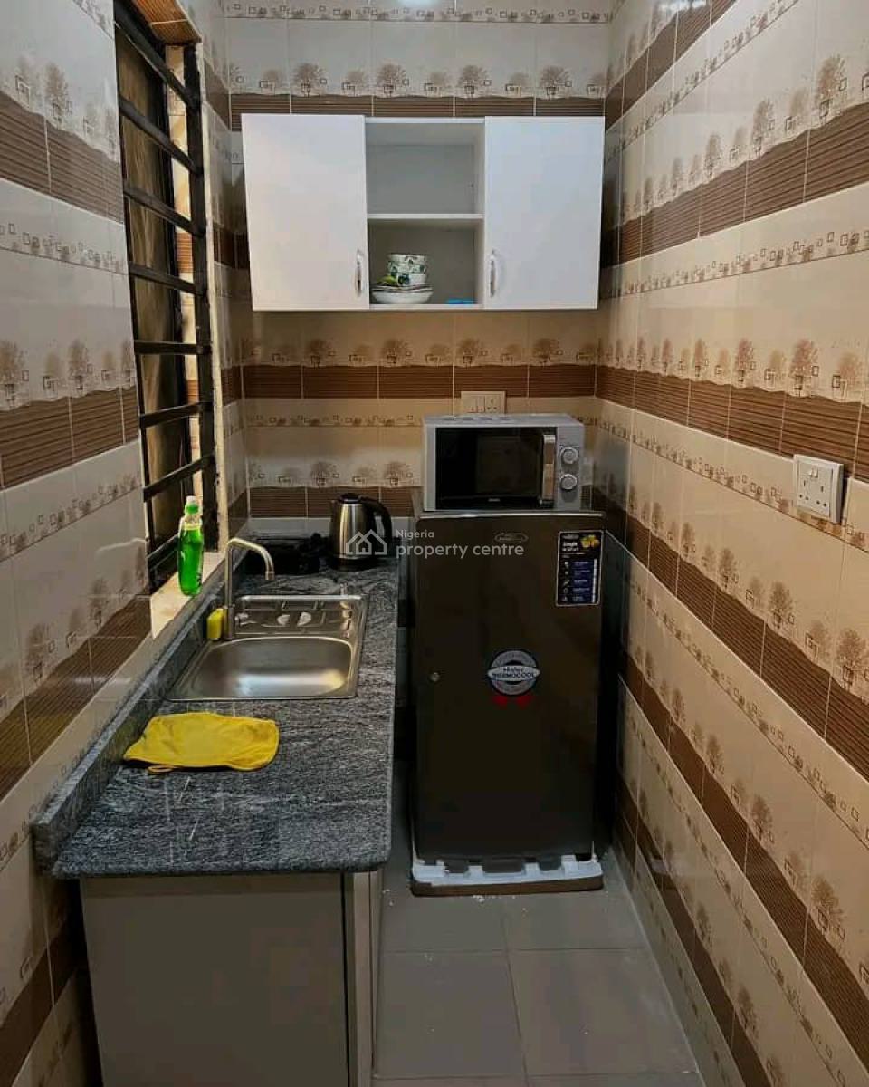 Luxury Spacious 1 Bedroom, Ado Road, Ajah, Lagos, Mini Flat (room and Parlour) Short Let