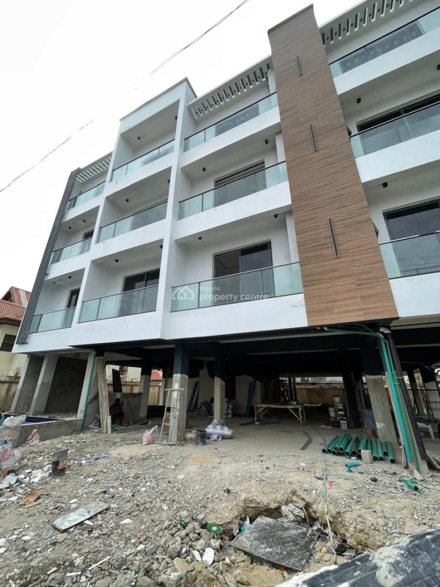 3 Bedroom Apartment with Elevator, Swimming Pool., Lekki Phase 1, Lekki, Lagos, Flat / Apartment for Sale