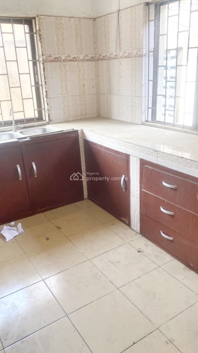 Luxury 3 Bedroom Flat, Off Toyin Street, Ikeja, Lagos, Flat / Apartment for Rent