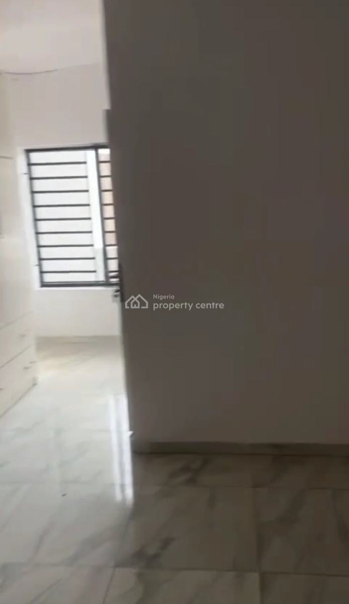 Nice 3 Bedroom Apartment with Constant Power, Ikate, Lekki, Lagos, Flat / Apartment for Rent
