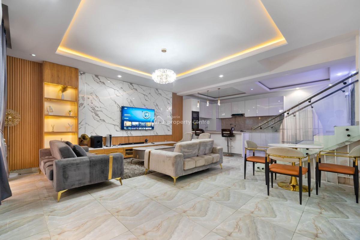 Luxury 3 Bedroom Maisonette with Snooker Board and Ps5, Lekki Phase 1, Lekki, Lagos, Flat / Apartment Short Let