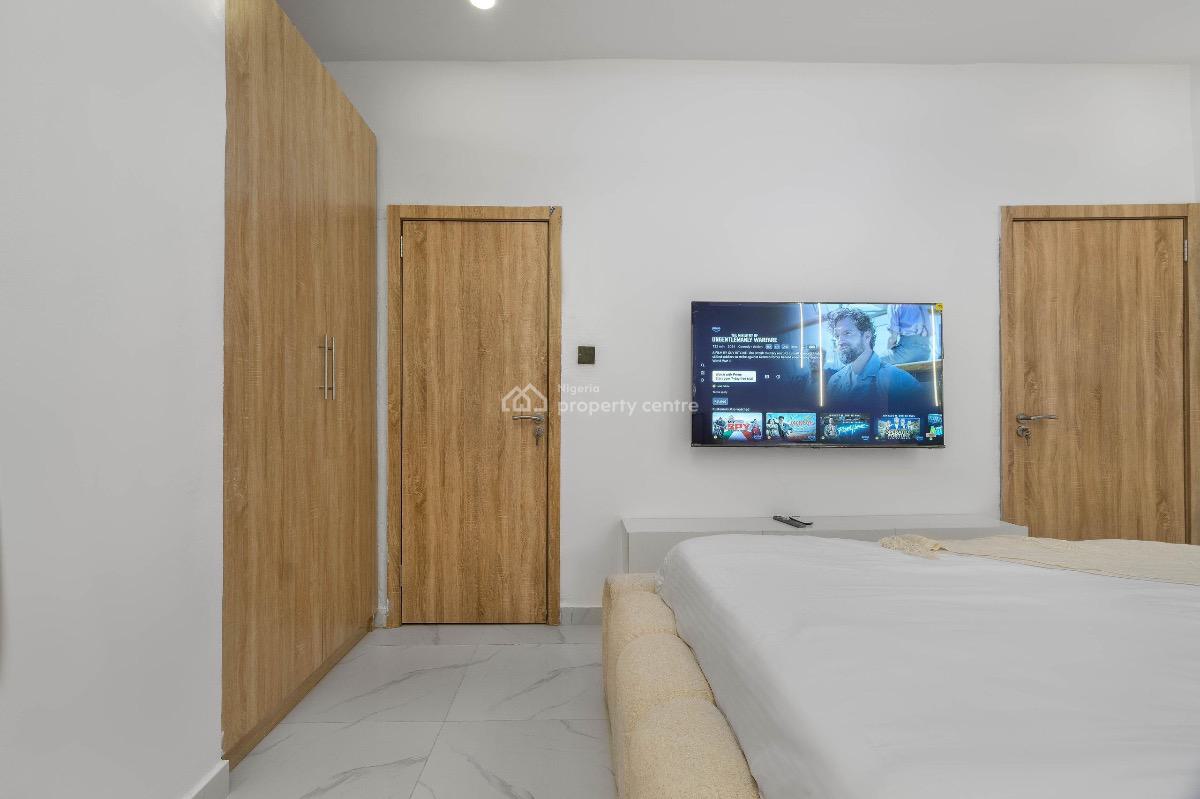 Luxury 2 Bedroom Apartment with Snooker, Swimming Pool, Ps5 and Others, Ikate, Lekki, Lagos, Flat / Apartment Short Let
