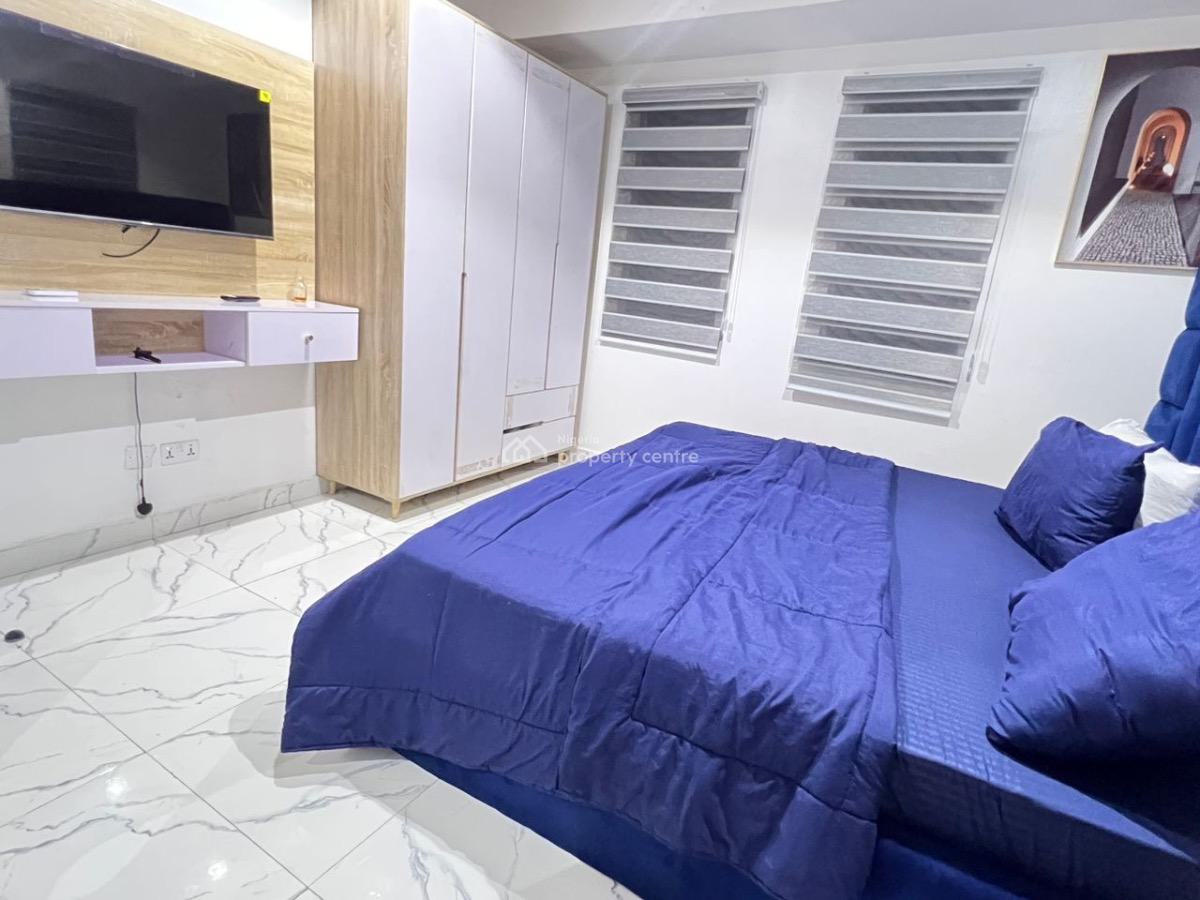 Luxury 3bedroom, Alahomeji, Alagomeji, Yaba, Lagos, Flat / Apartment Short Let