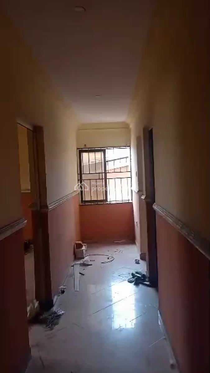 an Open Plan Office Space Or Warehouse with Extra 2 Rooms , 2 Toilets, Glover Street Off Herbert Macaulay Road Ebute Metta East, Easy Access, Ebute Metta East, Yaba, Lagos, Commercial Property for Rent