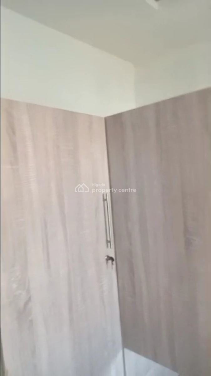 Mini Flat at Adewale Close to Addo Round About., Adewale Close to Addo Round About., Ajah, Lagos, Mini Flat (room and Parlour) for Rent