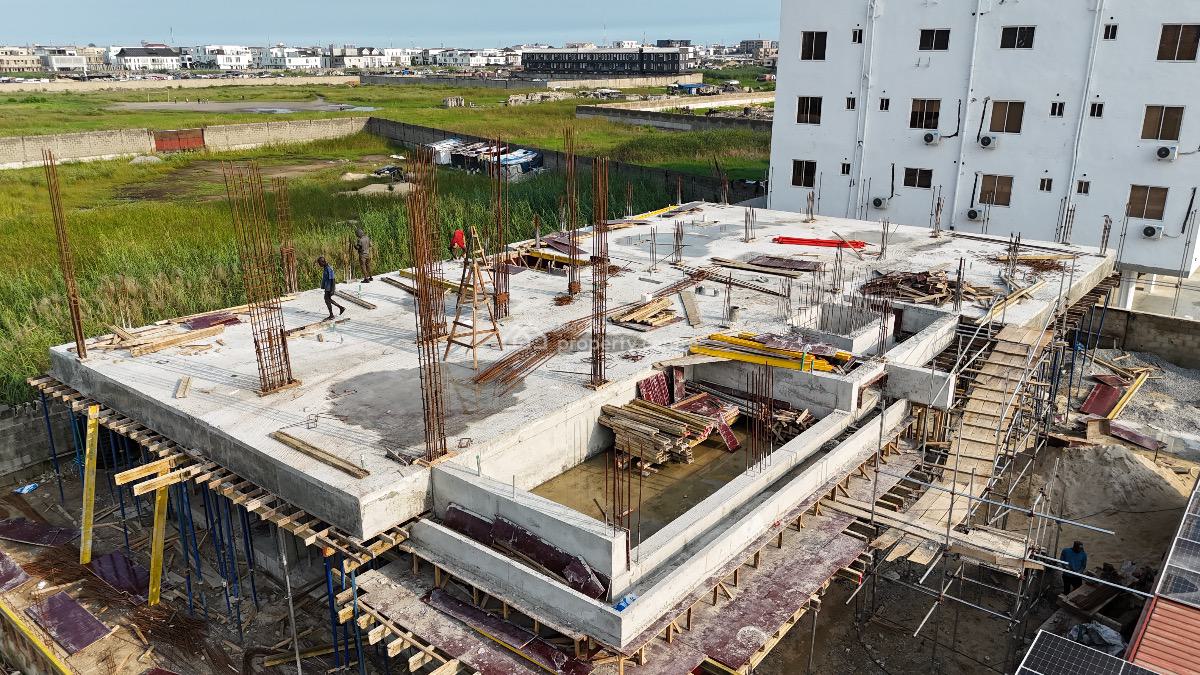 Luxury 3 Bedroom Apartment with 2 Kitchens and a Bq, Periwinkle Estate, Lekki Phase 1, Lekki, Lagos, Flat / Apartment for Sale