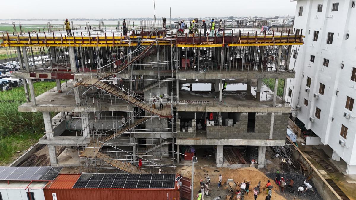 185sqm Luxury 3 Bedroom Apartment with 2 Kitchens and a Bq, Periwinkle Estate, Lekki Phase 1, Lekki, Lagos, Flat / Apartment for Sale