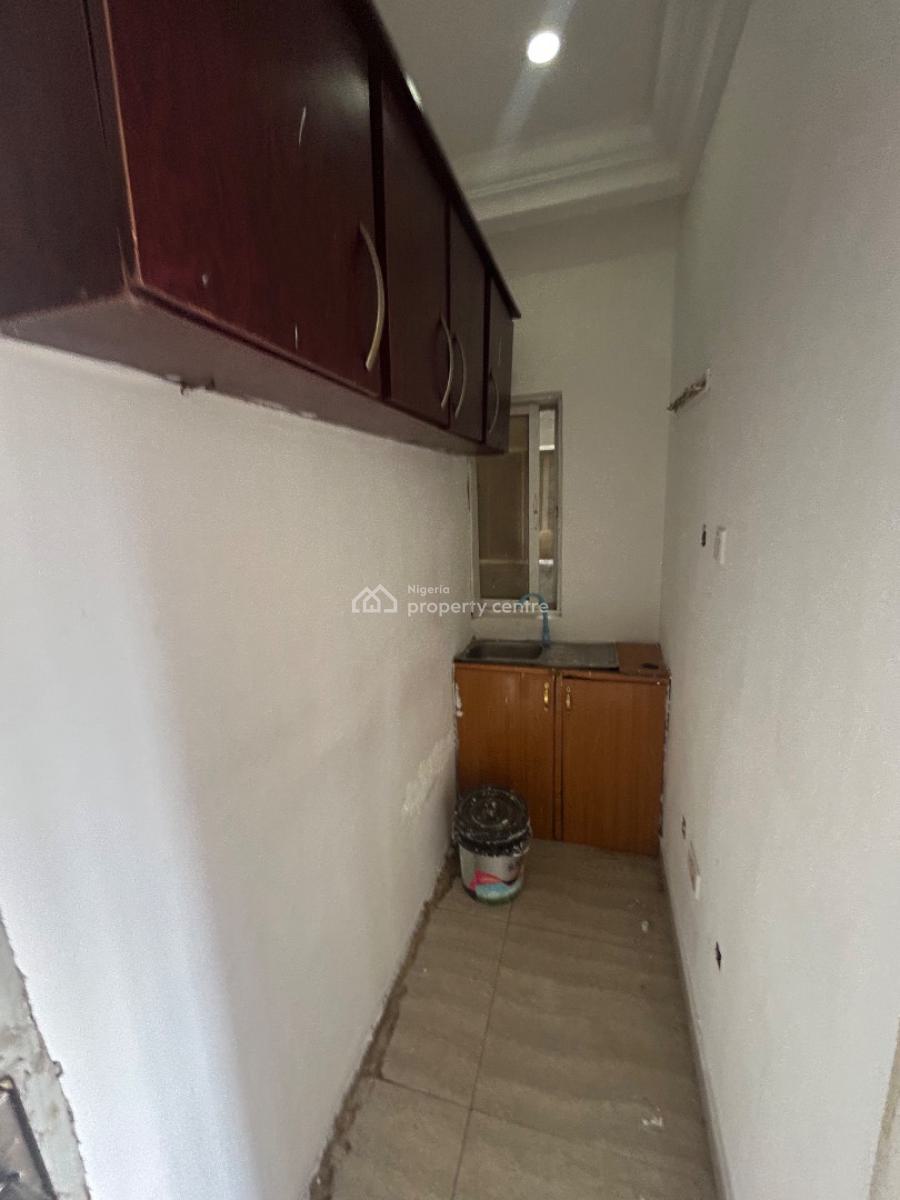 a Newly Renovated and Spacious One Room Self Contain Apartment, 6th Avenue, Gwarinpa, Abuja, Self Contain (single Rooms) for Rent