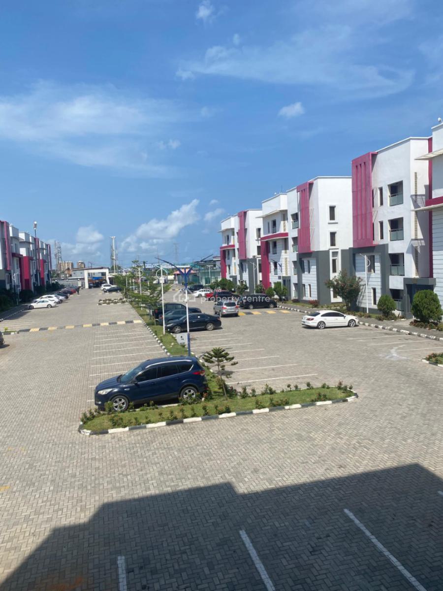 Fully Furnished 2bedroom Apartment, Freedow Way, Lekki, Lagos, Flat / Apartment for Rent