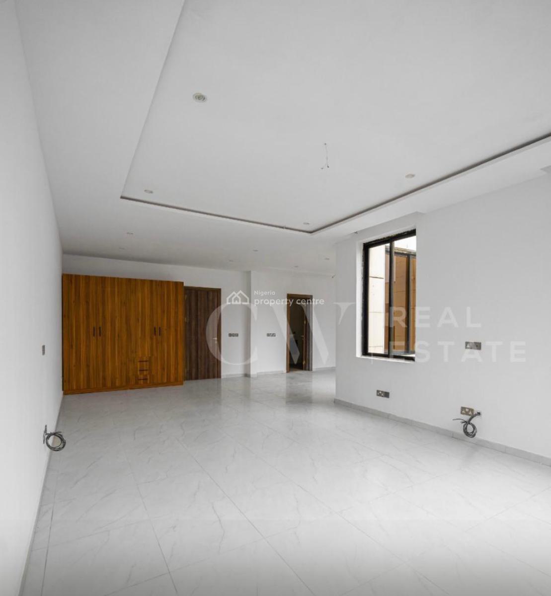 Serviced 5 Bedroom Fully Detached House with 2 Bq, Banana Island, Ikoyi, Lagos, Detached Duplex for Sale