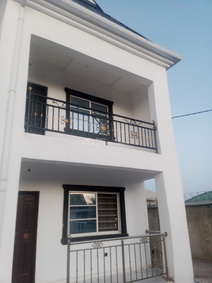Tastefully Built One Bedroom Flat in a Nice Neighborhood Awoyaya, Nice Neighborhood, Awoyaya, Ibeju Lekki, Lagos, Mini Flat (room and Parlour) for Rent