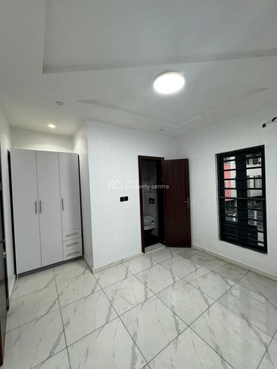 Astonishing Bedroom Detached House with Study Room & Bq, Gra Phase 2, Magodo, Lagos, Detached Duplex for Sale
