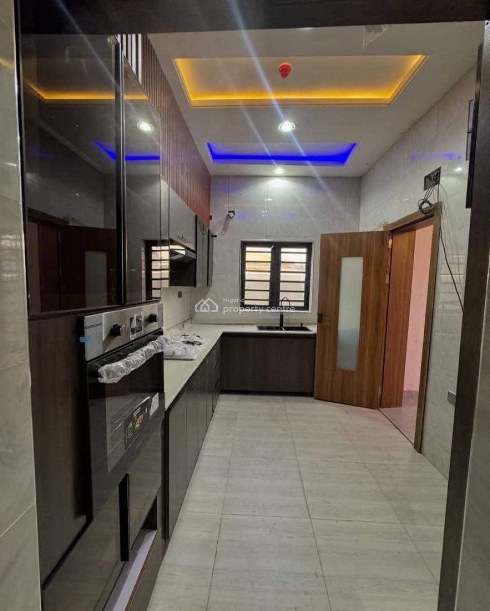Beautifully Crafted 5 Bedroom Detached Duplex with Bq in Serene Estate, Gbagada, Lagos, Detached Duplex for Sale