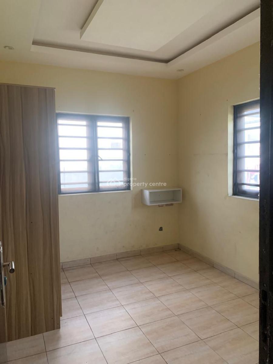 Relatively New 2 Bedroom Upflat Just Two Tenants in  Estate Gbagada, Millennium Estate, Gbagada, Lagos, Flat / Apartment for Rent