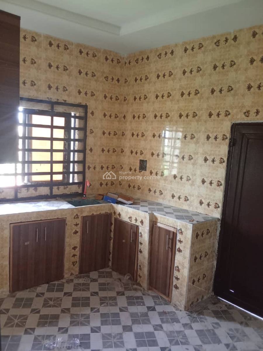 a Newly Built Four (4) Bedroom Flat, Timber Market Road, Uyo, Akwa Ibom, House for Rent
