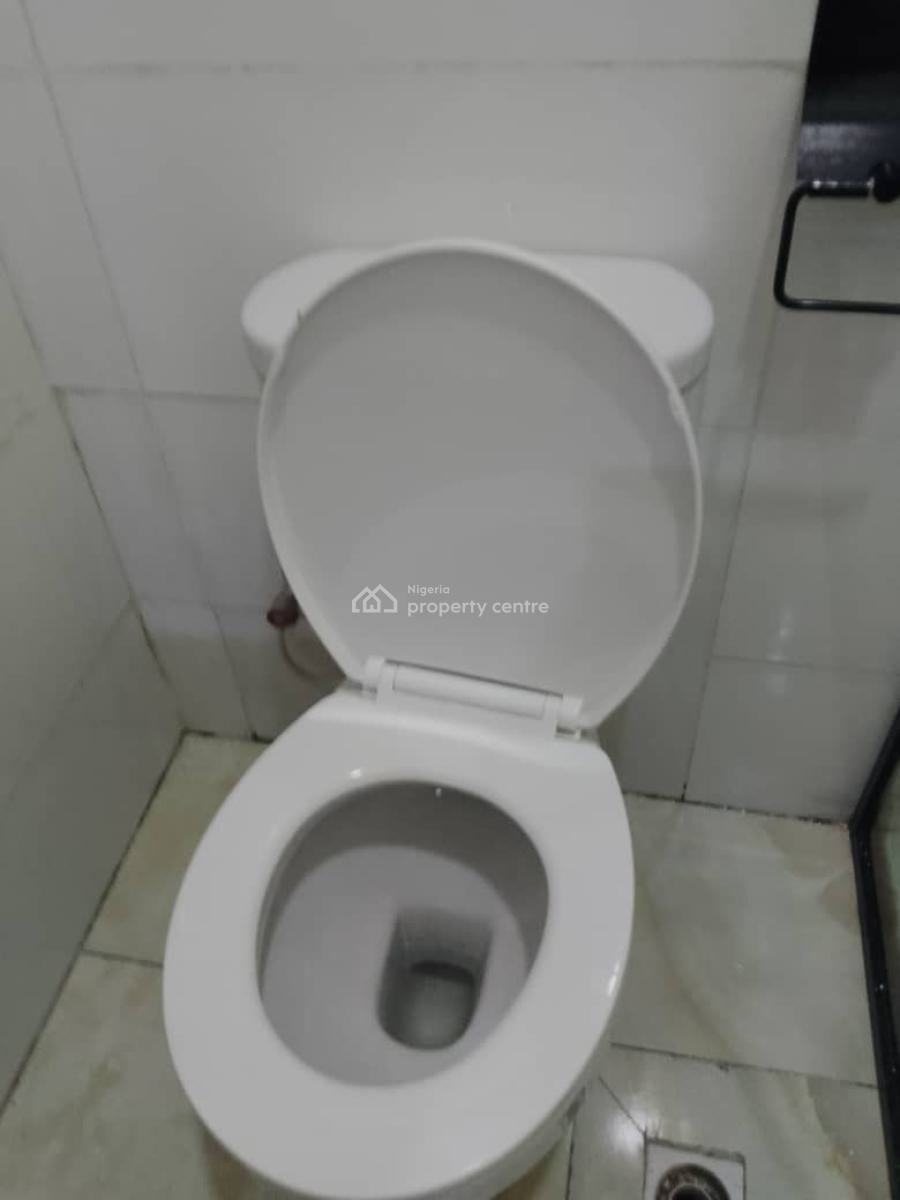 a Luxurious Standard Masterbed with Studio Kitchen and Separate Prepai, Harris Drive Ajah Road, Lekki, Lagos, Self Contain (single Rooms) for Rent
