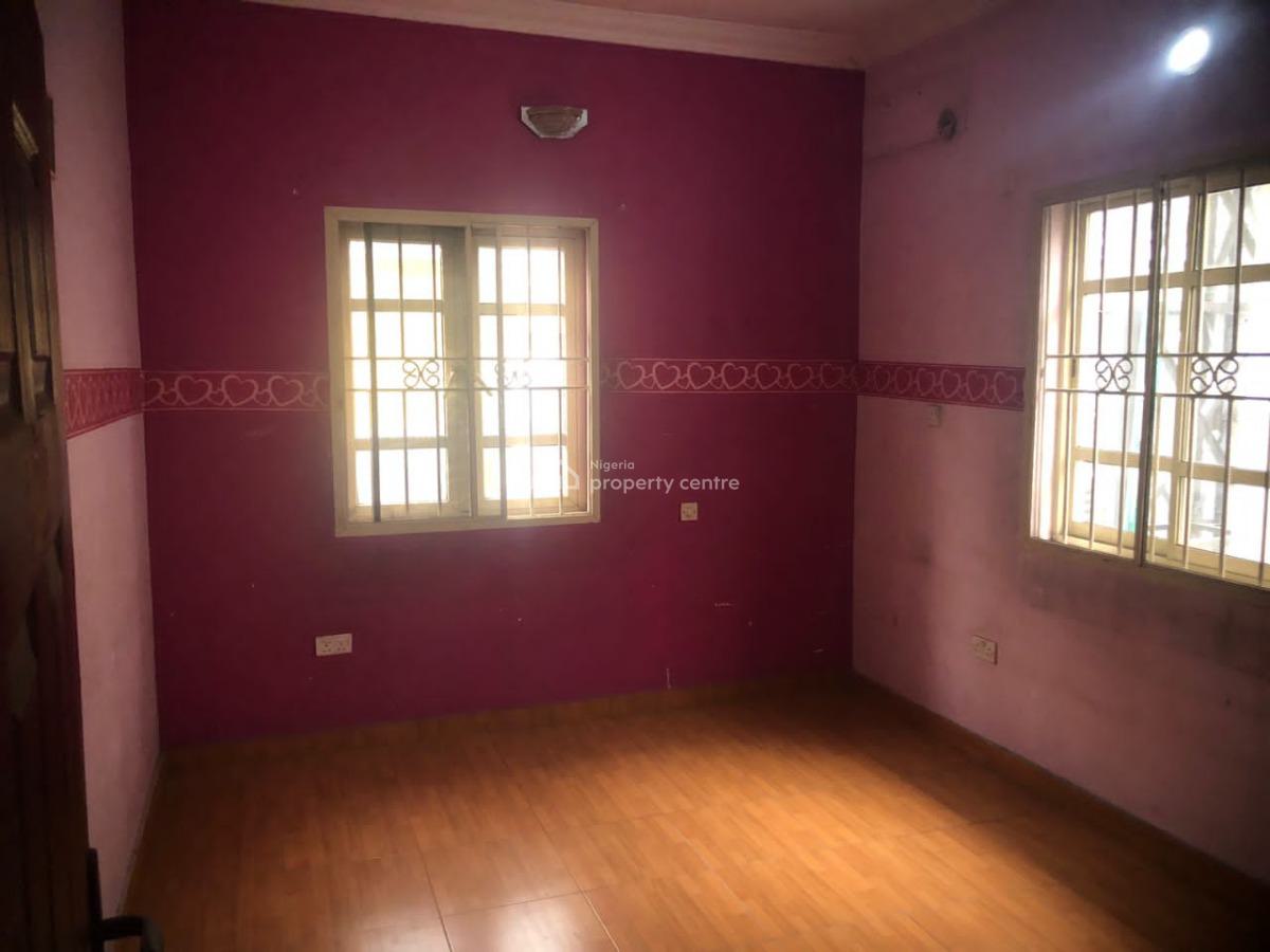 Spacious Five (5) Bedroom Semi Detached Duplex with Bq, Lekki Phase 1, Lekki, Lagos, Semi-detached Duplex for Rent