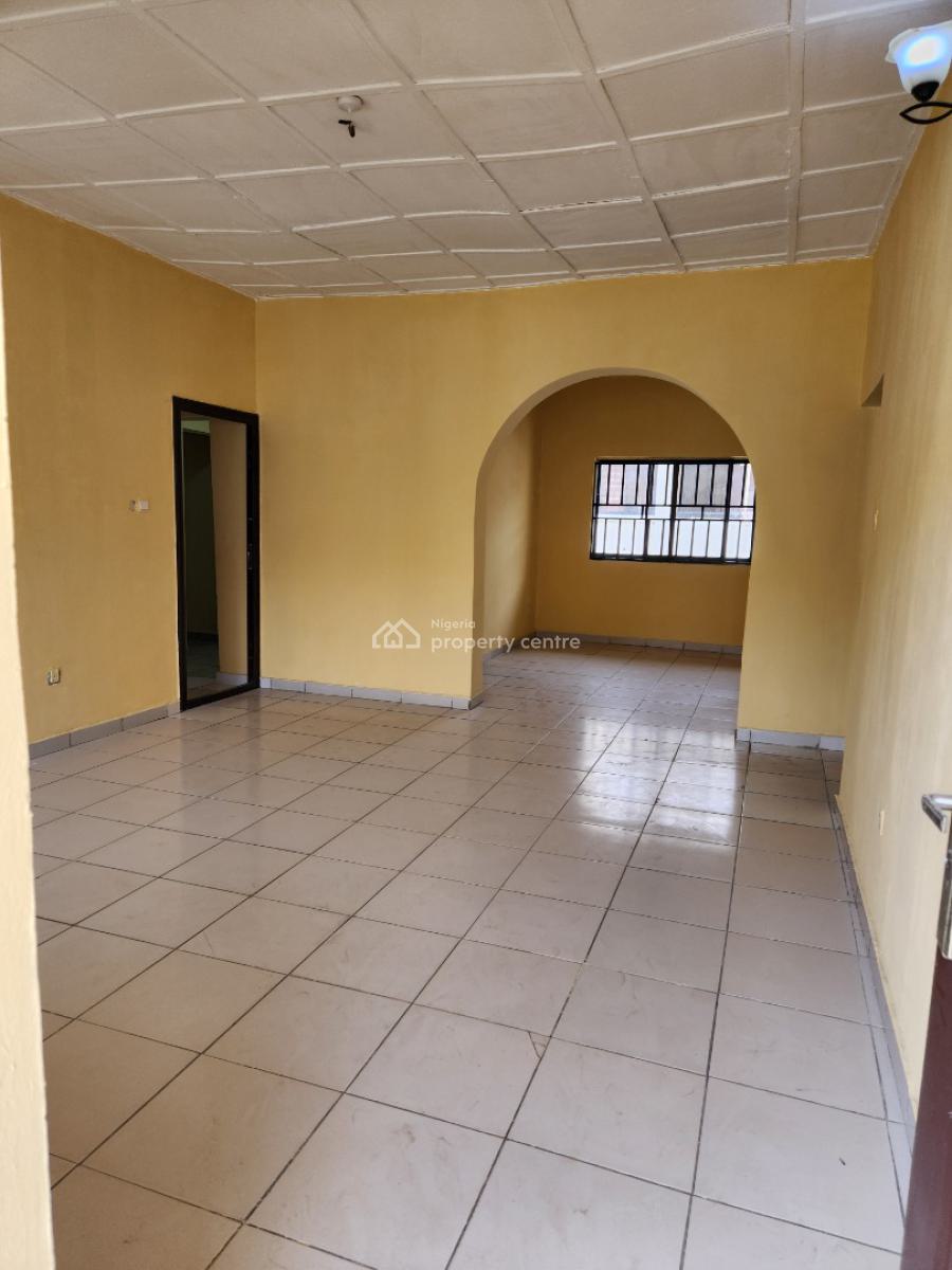 Spacious 3 Bedroom Flat, Mabushi, Abuja, House for Rent