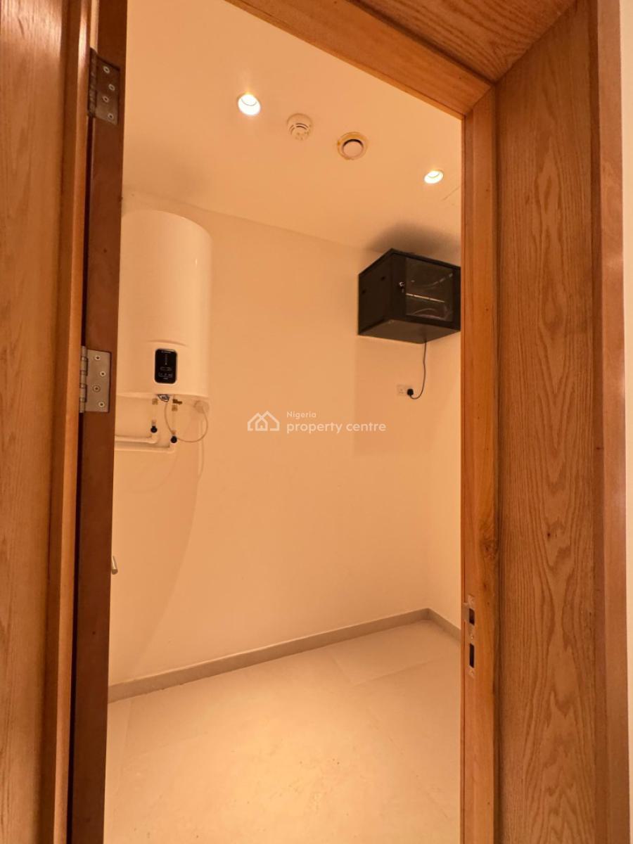 3 Bedroom Luxury Apartment with Gym, 2 Elevators and Swimming Pool, Ikoyi, Lagos, Flat / Apartment for Sale