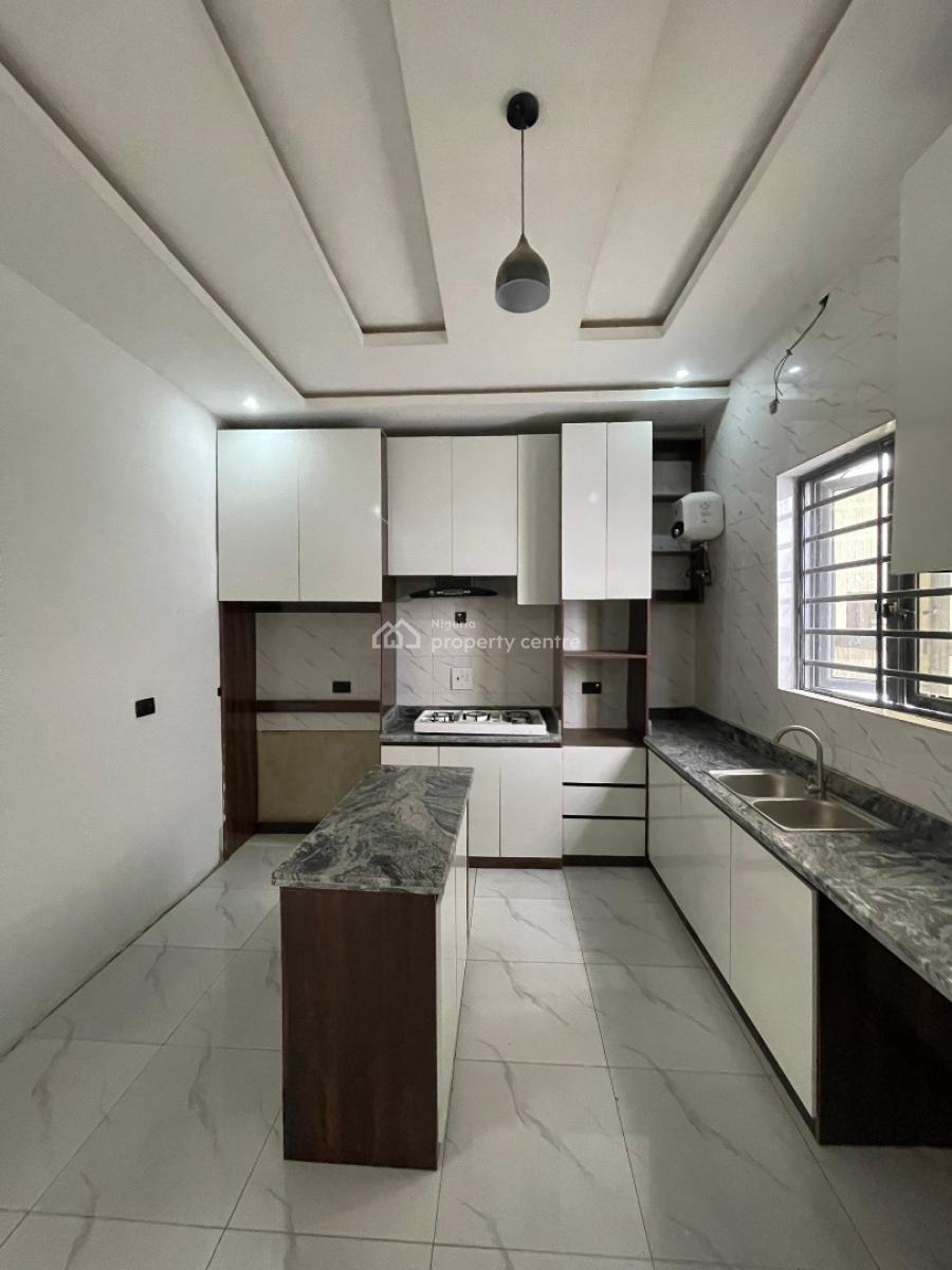 Splendidly Massive 4 Bedroom Semi Detached Duplex Available, Ajah, Lagos, Semi-detached Duplex for Sale