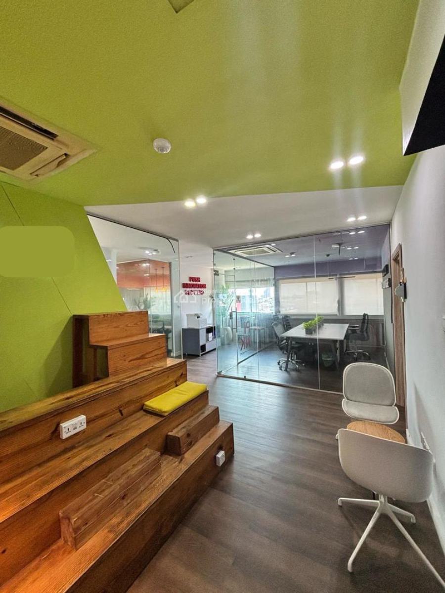 220 Square Meters Office Space, Victoria Island (vi), Lagos, Plaza / Complex / Mall for Rent