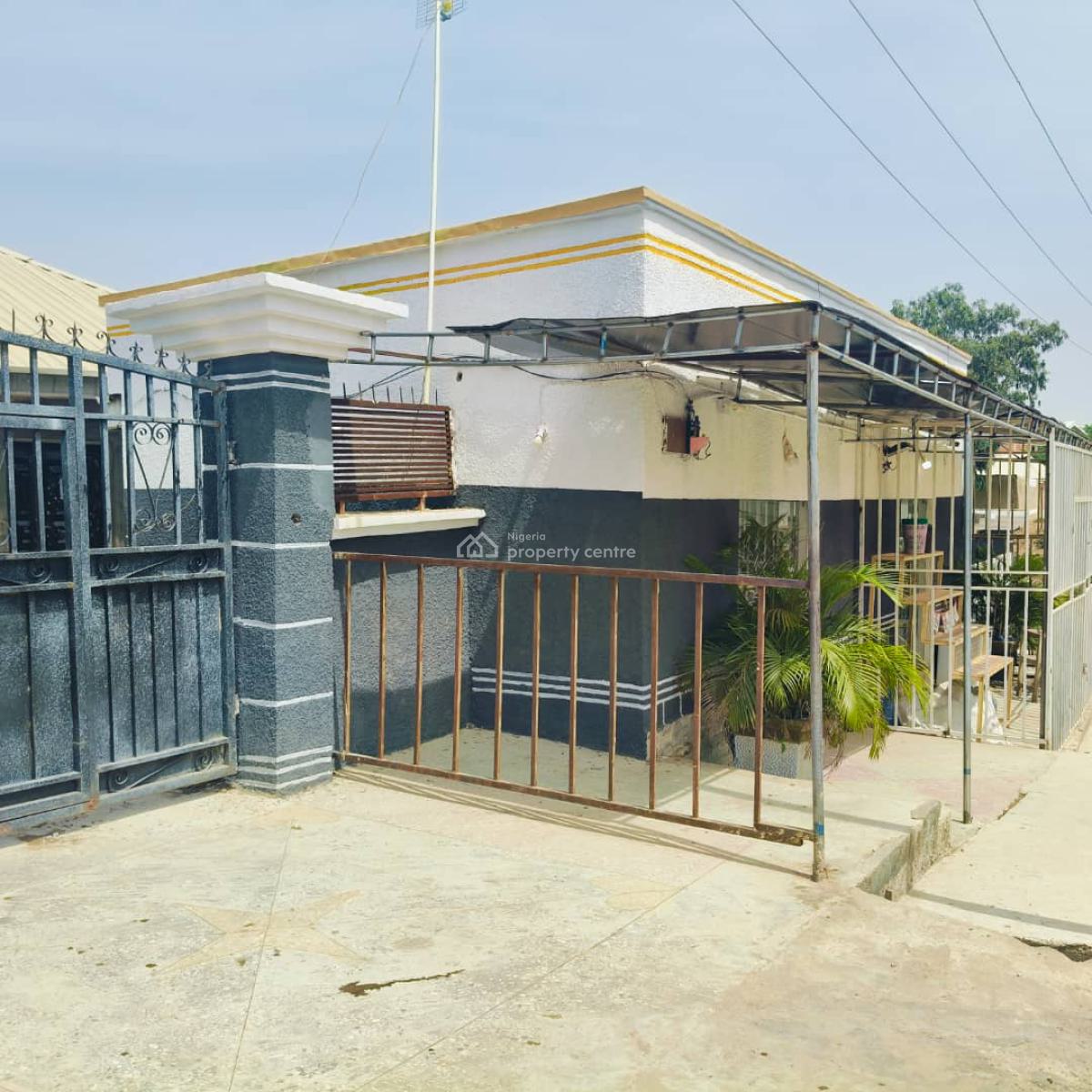 Standard Shop Good for Super Stores, Apo Resettlement, Apo, Abuja, Shop for Rent