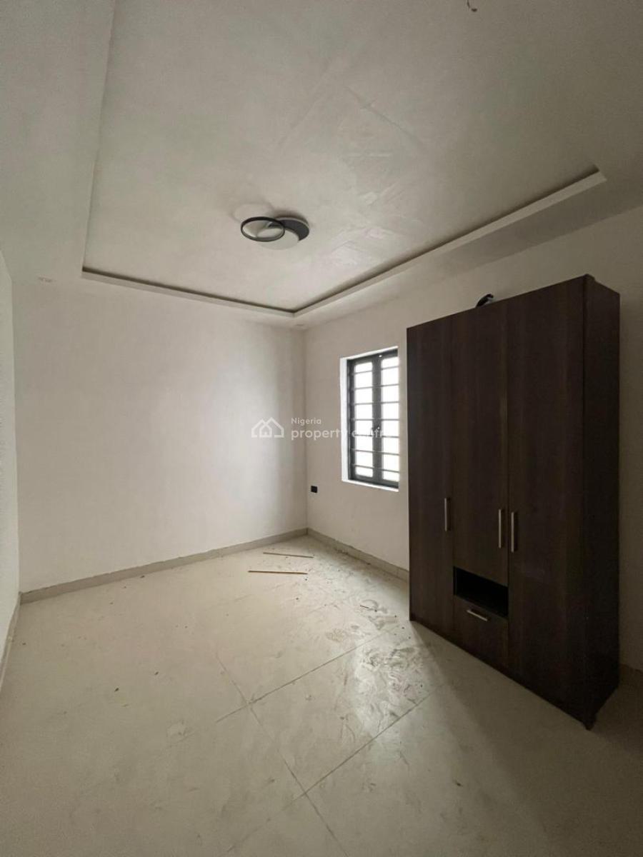 Luxurious 5 Bedroom Fully Detached with Bq, Ologolo, Lekki, Lagos, Detached Duplex for Sale