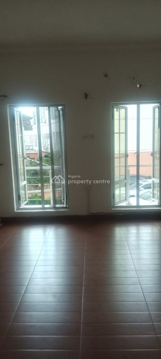 a Spacious Semi Master Bedroom, Chevron Drive Chevy View Estate, Lekki, Lagos, Self Contain (single Rooms) for Rent