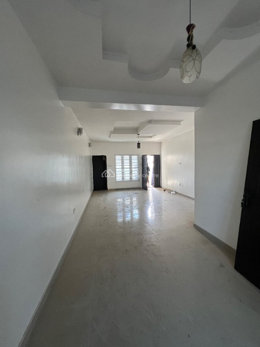 Spacious 3 Bedroom Apartment, Blenco Eatate, Sangotedo, Ajah, Lagos, Flat / Apartment for Rent