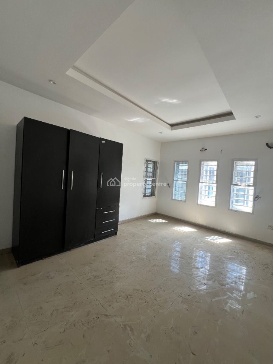 Spacious 3 Bedroom Apartment, Blenco Eatate, Sangotedo, Ajah, Lagos, Flat / Apartment for Rent