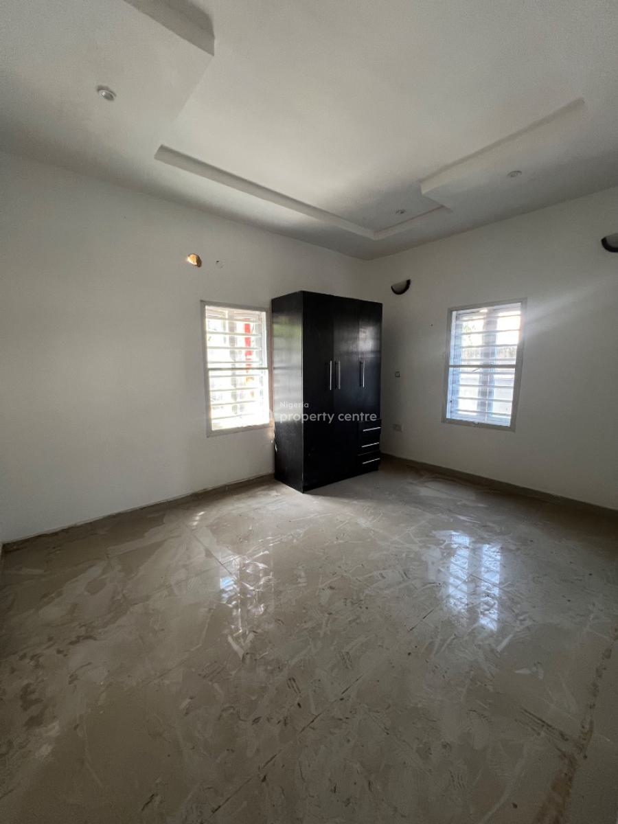Spacious 3 Bedroom Apartment, Blenco Eatate, Sangotedo, Ajah, Lagos, Flat / Apartment for Rent