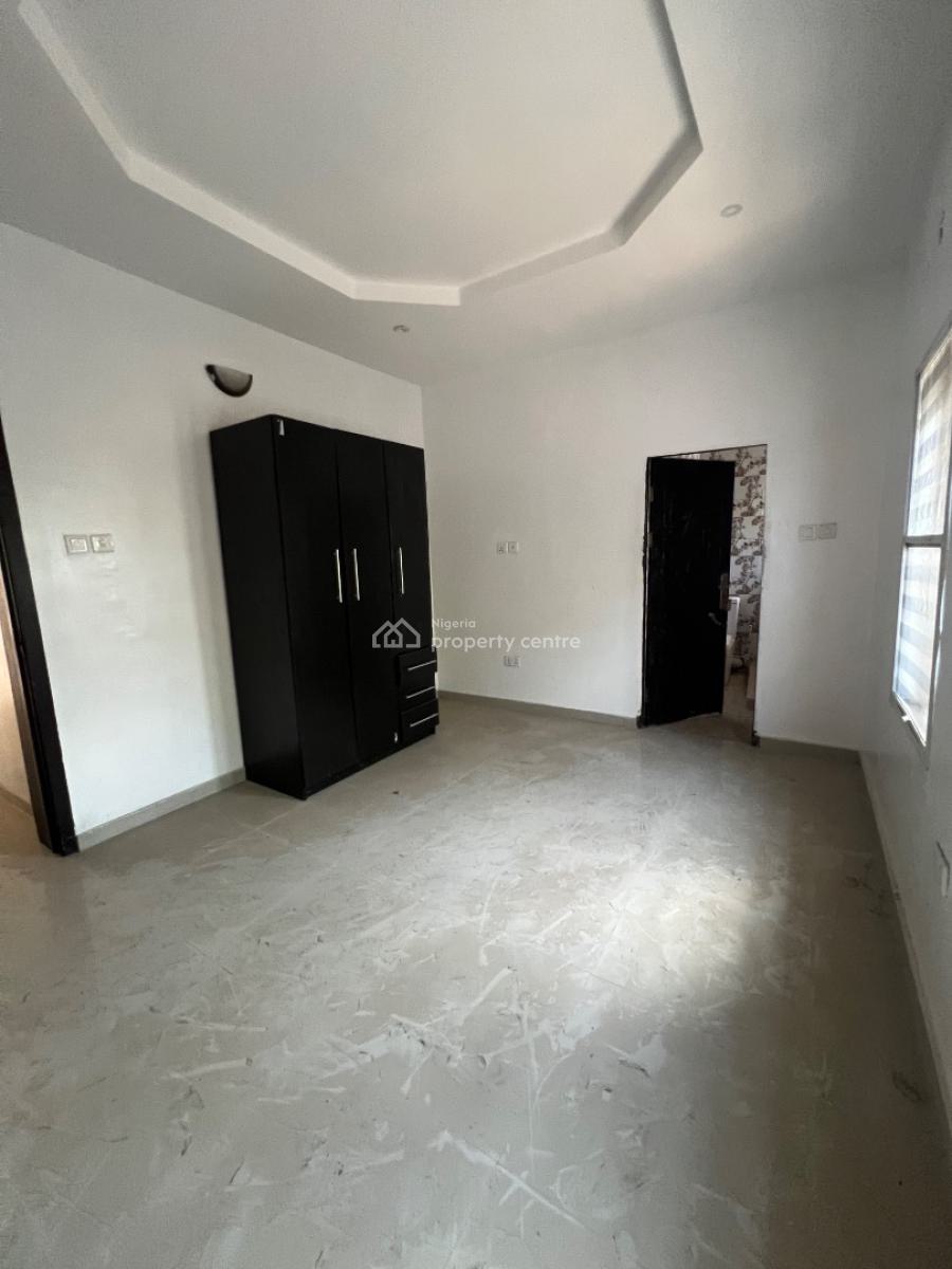 Spacious 3 Bedroom Apartment, Blenco Eatate, Sangotedo, Ajah, Lagos, Flat / Apartment for Rent