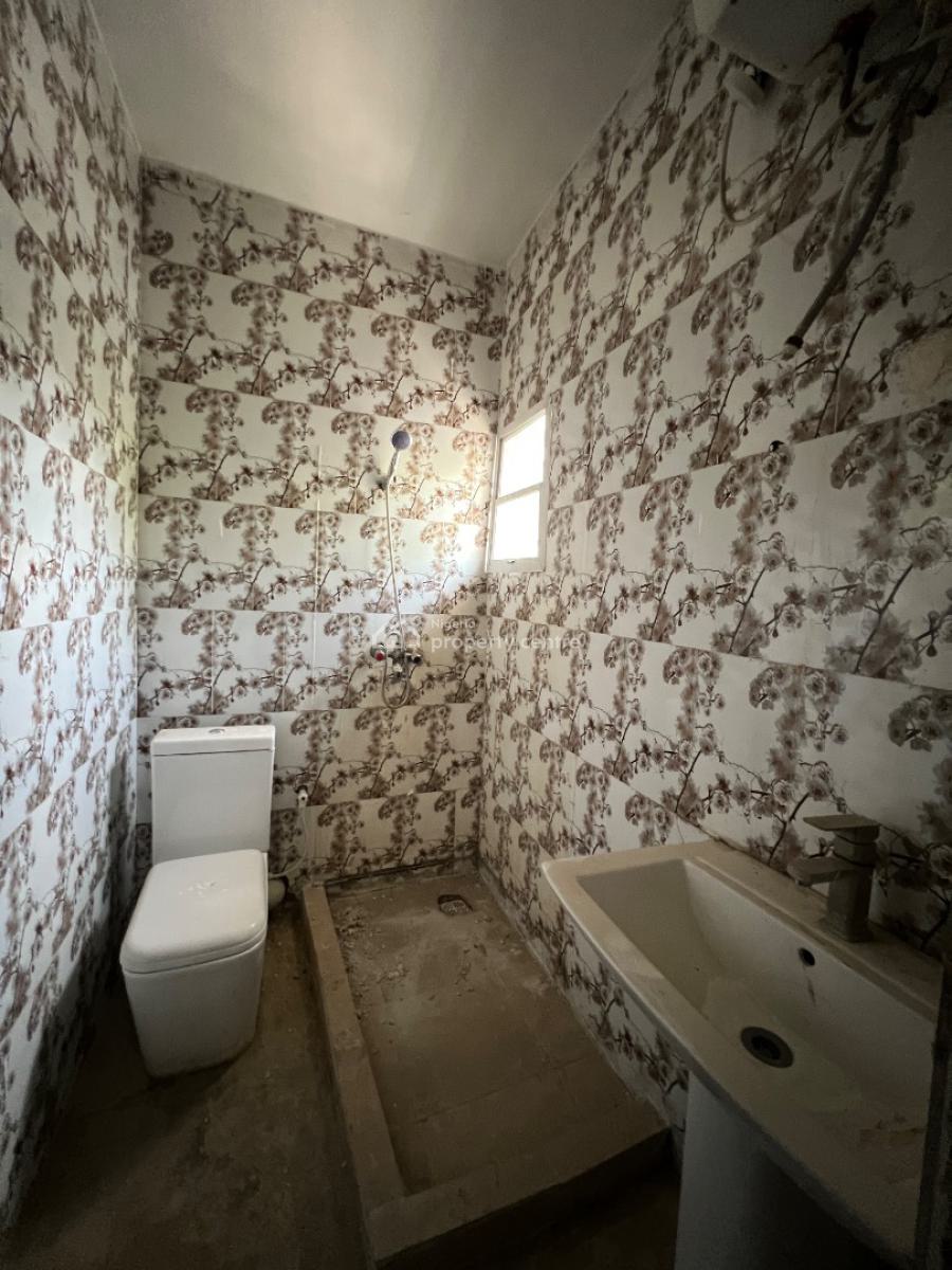 Spacious 3 Bedroom Apartment, Blenco Eatate, Sangotedo, Ajah, Lagos, Flat / Apartment for Rent