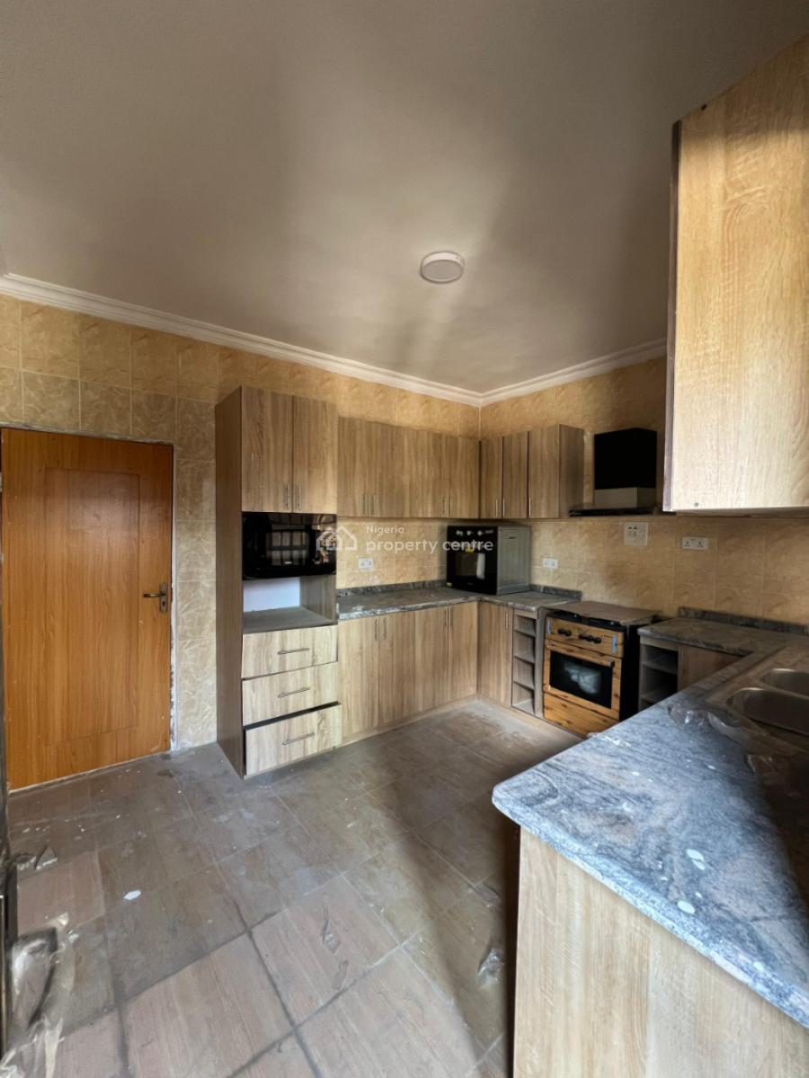 Value Centric Well Planned 3bed Apartment in a Secured Estate, Sangotedo, Ajah, Lagos, Flat / Apartment for Sale