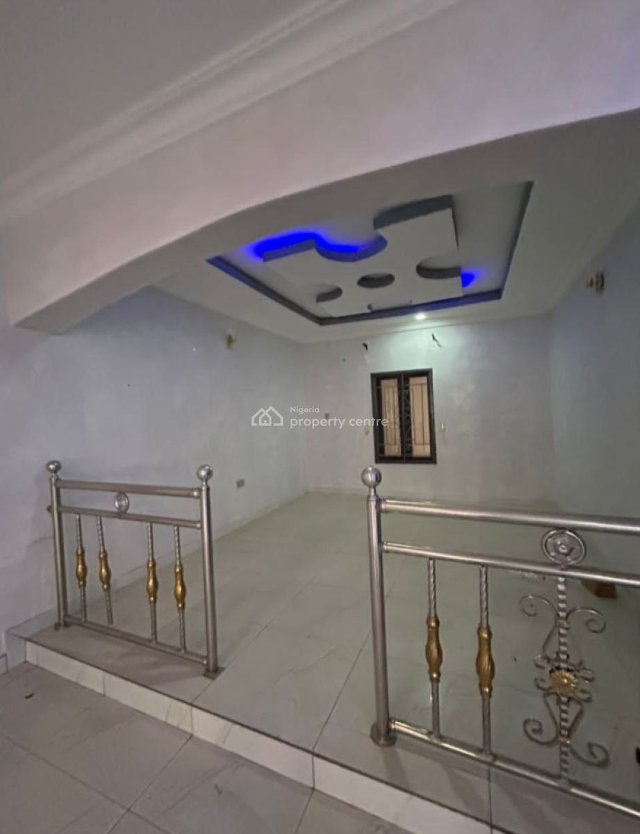 Spacious 5bedroom Duplex with 2units of 2bed Apartments, Ikosi, Ketu, Lagos, Detached Duplex for Sale